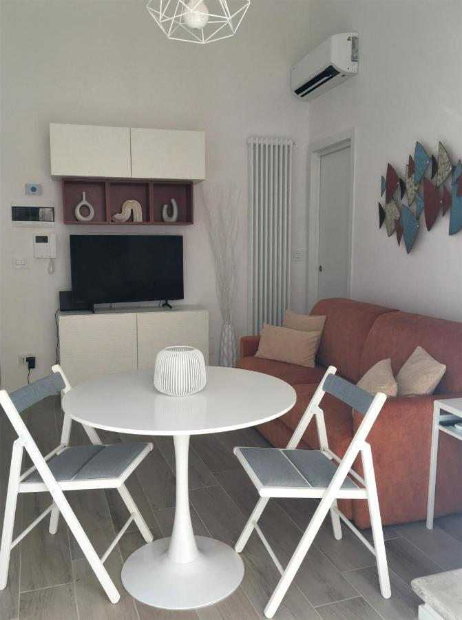 La Terrazza Sul Mare - Dimora Di Charme Apartment Джовинацо Екстериор снимка